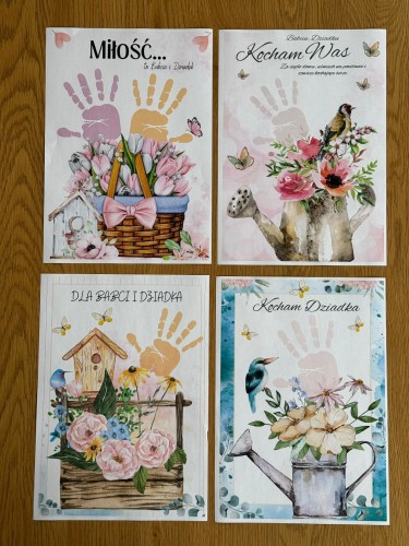 ZESTAW 10 - DYPLOMY DLA BABCI I DZIADKA ODBIJAMY RĄCZKI   