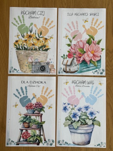 ZESTAW 245 POMOCE GOTOWE DO WYSYŁKI. POCZTA POLSKA.ZESTAW 3 - DYPLOMY DLA BABCI I DZIADKA ODBIJAMY RĄCZKI