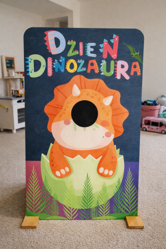 FOTOBUDKA DINOZAURY NR 2.