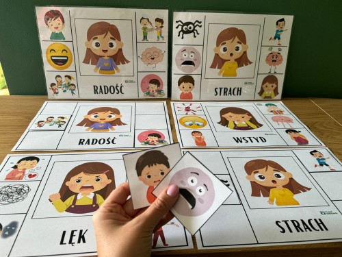ROZPOZNAWANIE EMOCJI DOBIERANKA DLA DZIECI + KARTY KONTROLNE  
